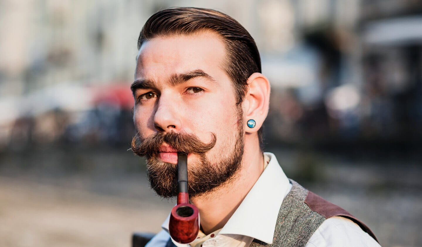 man-with-verdi-beard-style