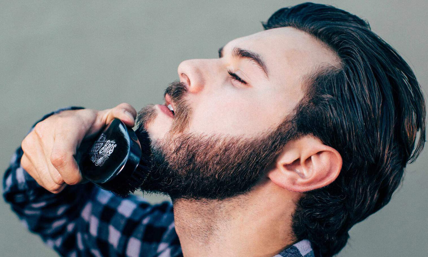 wild-boar-bristle-beard-brush